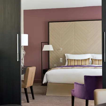 Sofitel Strasbourg Grande Ile Hotel Exterior photo